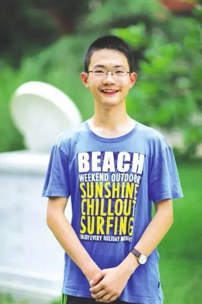 学霸的日常都活出不一样的风范,学霸的生活是多么的丰富多彩