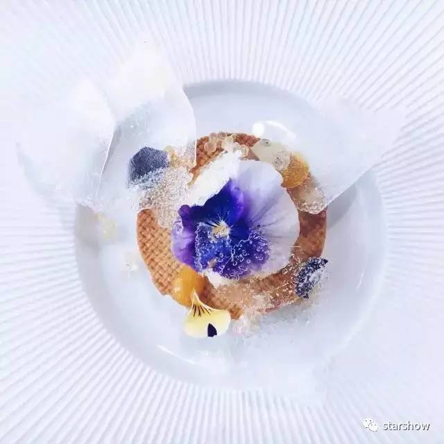 探店｜还以为这家网红店消失了，再遇到要试遍他们家的菜单