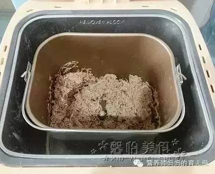 宝宝不爱吃饭辅食花样,宝宝馋了肉松辅食