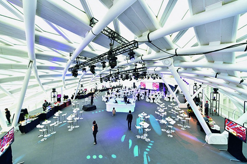 丹凤朝阳：专访凤凰卫视控股有限公司董事局主席刘长乐