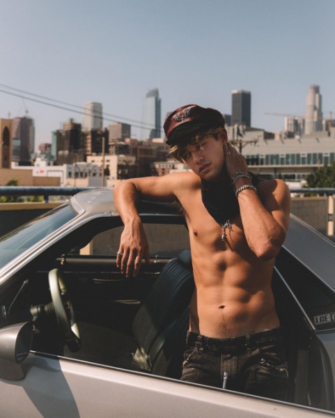 这些网红是靠什么赚钱的,盘点网红最赚钱的几位