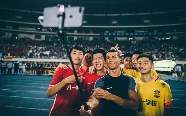 c罗中国行事件全过程,c罗中国行风波不断