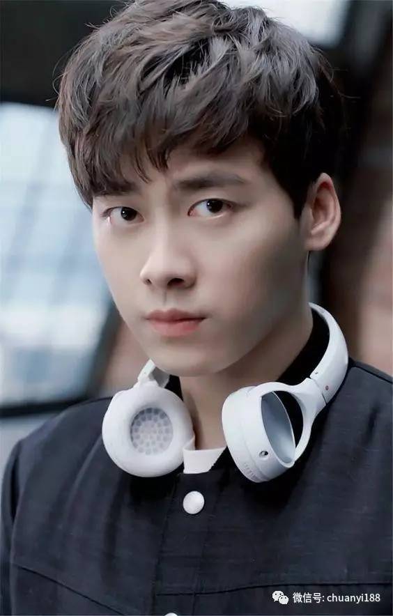 男生必剪发型图文,男生必剪的发型寸头