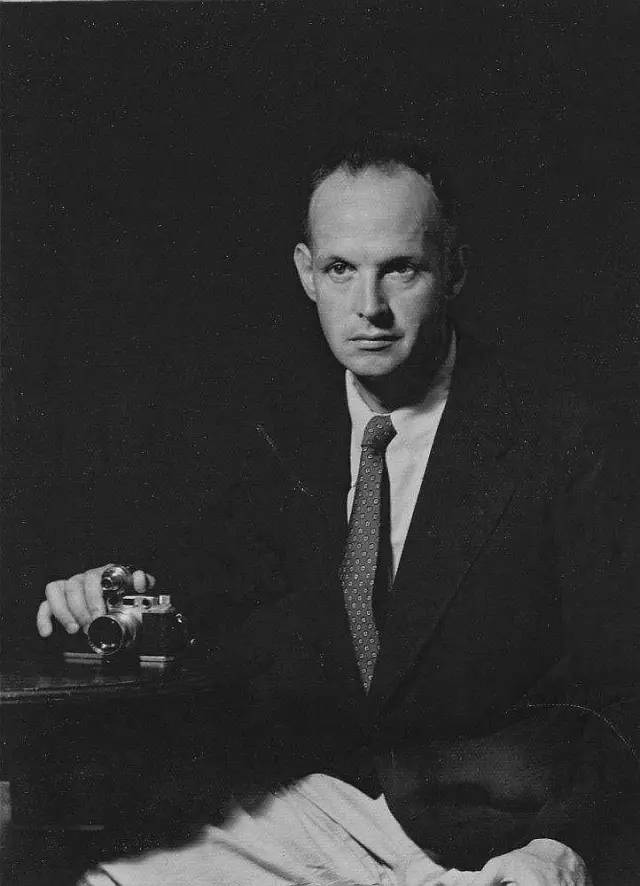 布列松摄影作品赏析,布列松经典摄影作品中国