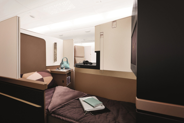 迪拜航空公司头等舱商务舱区别,航空公司头等舱商务舱测评