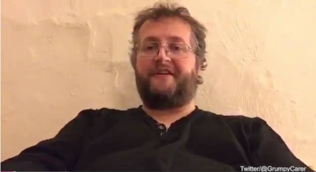 一只中国制造的小水杯，接力救援这个来自星星的孩子