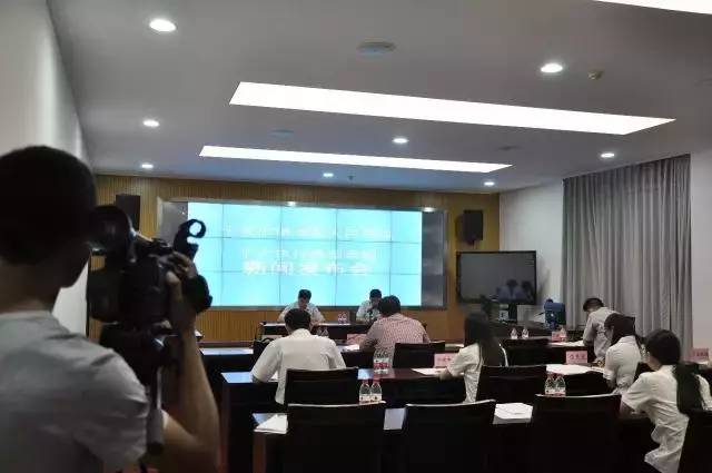 坑娃啊！镇海一女子给父亲做担保，却不想支付宝被冻结！欲哭无泪……