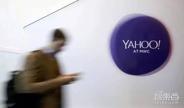 阿迪达斯3d跑鞋黑色,阿迪达斯推出3d打印运动鞋