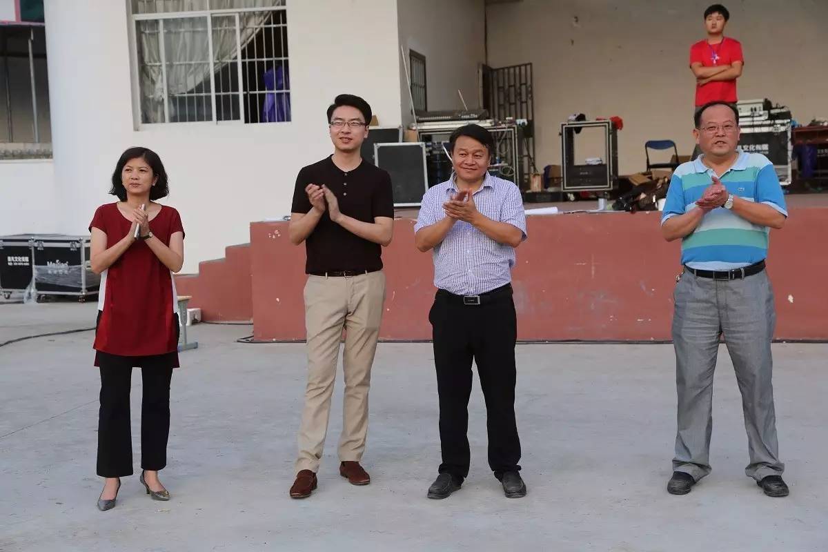 「五运会专栏」县委书记尹德俊带队到训练场为运动健儿加油鼓劲