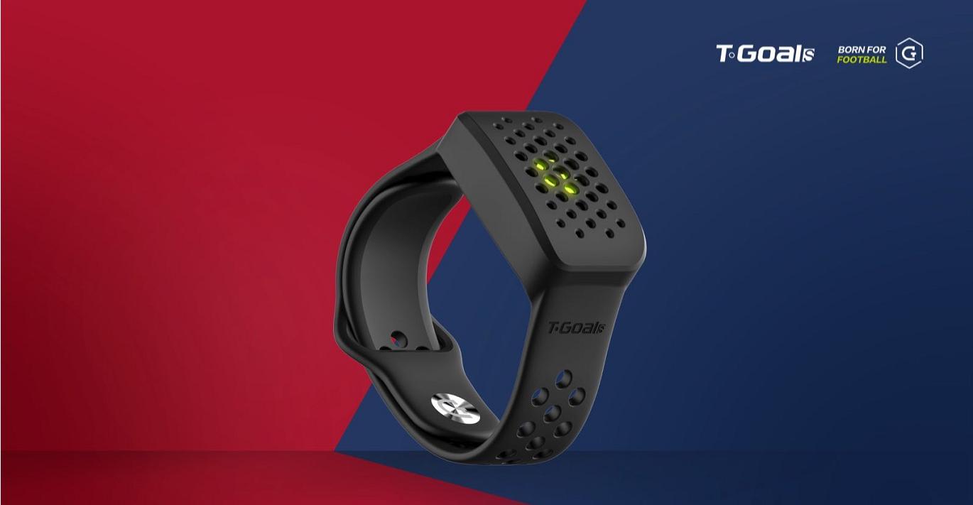 专访丨够兄弟科技黄晗：T-GoalS主打业余足球智能穿戴设备市场，让足球插上数据的“翅膀”