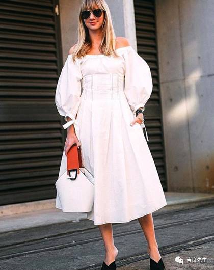 这些包包很是夏天的样子,低调又实用的大牌包包