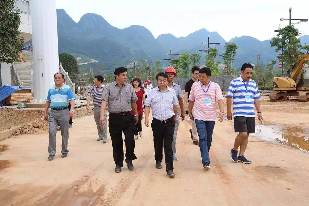 「五运会专栏」县委书记尹德俊带队到训练场为运动健儿加油鼓劲