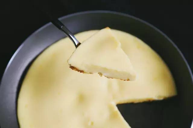 平底锅蛋糕的家常做法不用烤箱,用平底锅可以做的甜品蛋糕