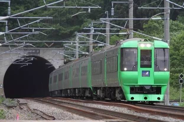 地球上最深的地方在地图上,地球上最深的地方深多少