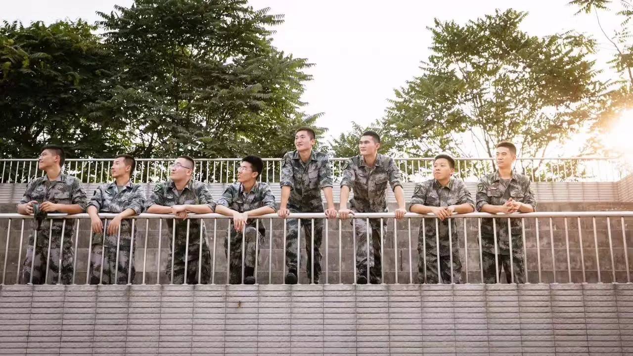 鑱氱劍濂嬫枟闈掓槬,鑱氱劍涓嶅繕鍒濆績绛戞ⅵ鎴愰暱