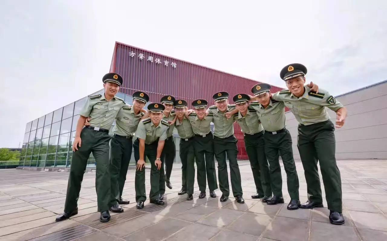 鑱氱劍濂嬫枟闈掓槬,鑱氱劍涓嶅繕鍒濆績绛戞ⅵ鎴愰暱