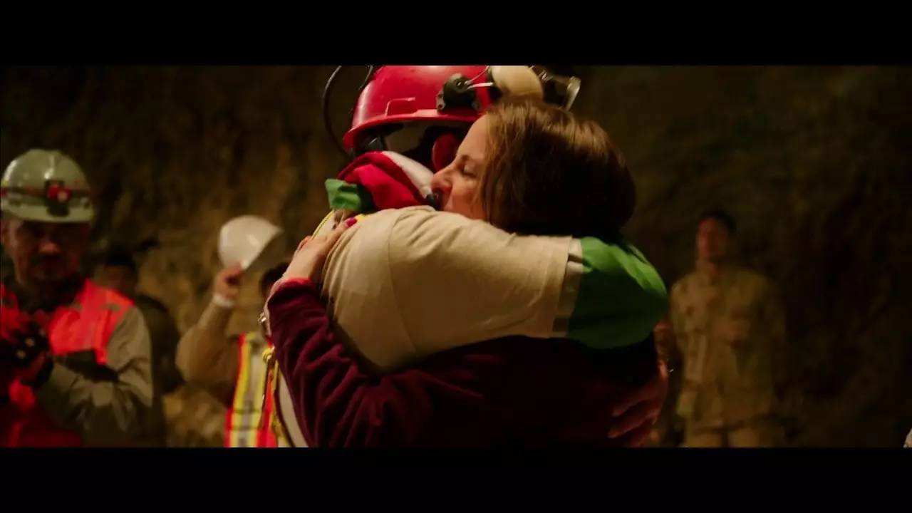 佳片｜地下700米他们用69天战胜了死神33次