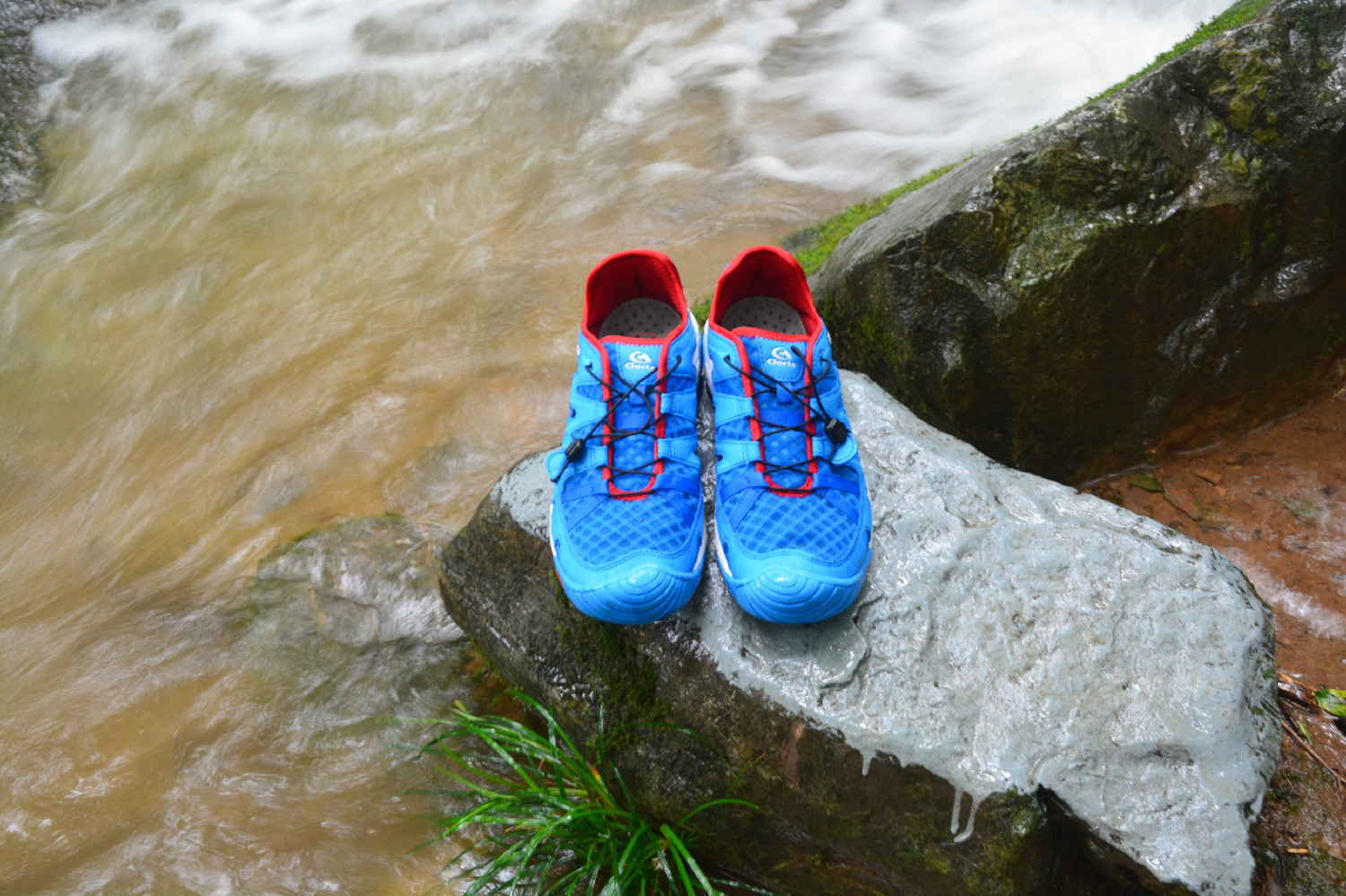 新款户外溯溪涉水鞋,新款溯溪鞋