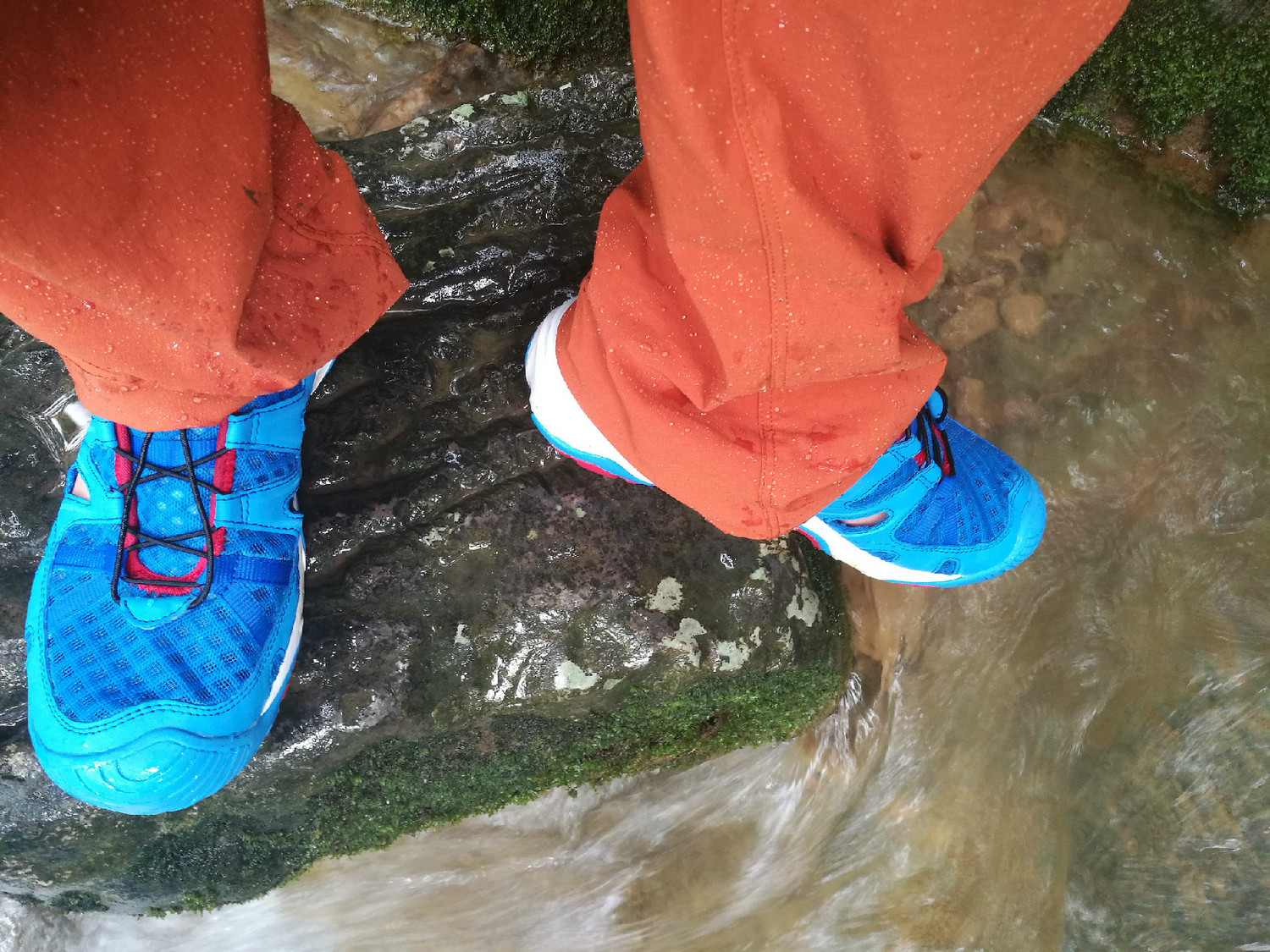 新款户外溯溪涉水鞋,新款溯溪鞋