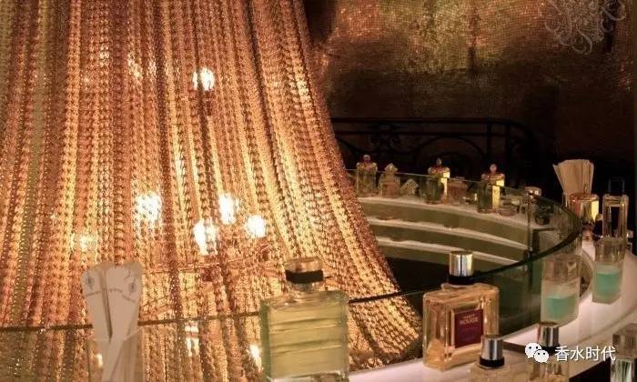 香水传奇世家“娇兰”，曾用这些香水影响了人类历史！