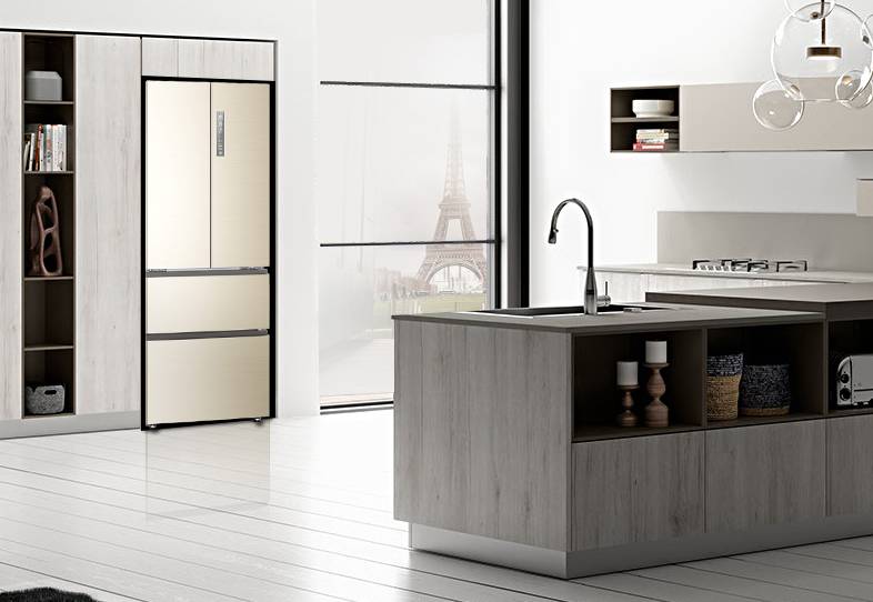 不说了，我赶紧把结霜的冰箱扔了！