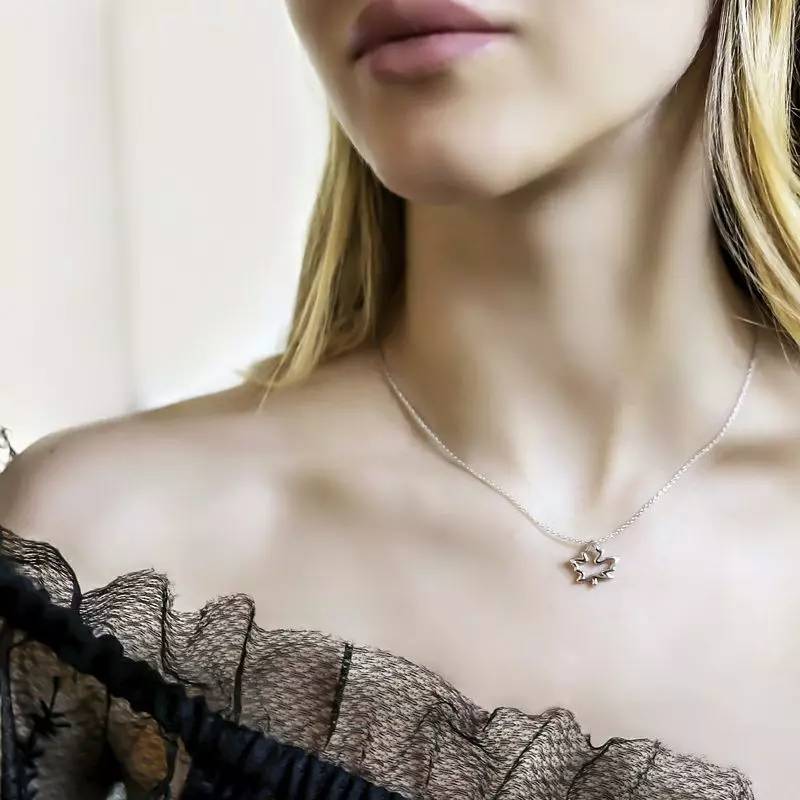 被中国抵制的奢侈品牌怎么样了,看奢侈品牌如何玩转