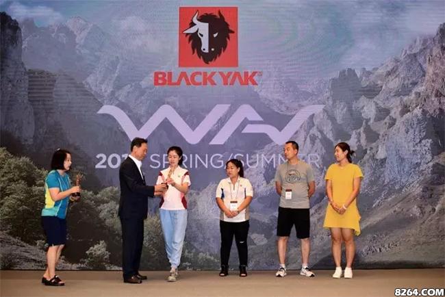 blackyak春秋运动套装,blackyak订货会