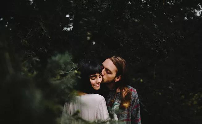 当男人说我配不上你是什么意思,当男生说我配不上他