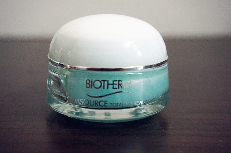 抗衰眼霜排名十大公认好用的眼霜,人老眼先衰眼霜一定要用起来