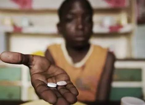 我在印度，从阎王手里抢命｜有故事的人