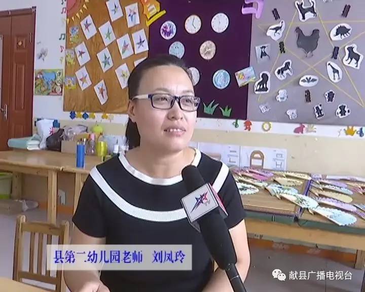 不畏酷暑三伏天里校园建设热火朝天