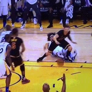 盘点那些影帝级表演,最经典的假摔