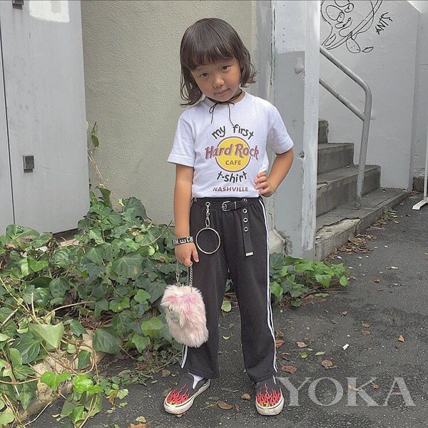 令老阿姨汗颜6岁日本小萝莉把choker玩得这么溜！