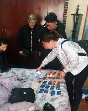 密码封条遭“透视”，消费卡内金额“乾坤大挪移”