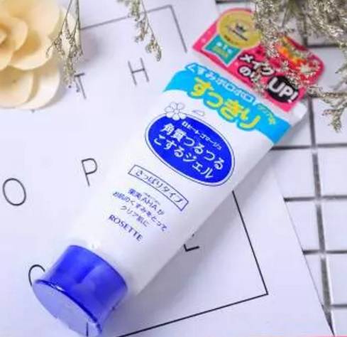 明星改善皮肤暗沉毛孔粗大,修复毛孔粗大明星推荐