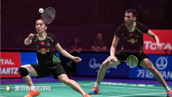 鲁恺黄雅琼2017全英赛夺冠图片,2017年世锦赛羽毛球黄雅琼