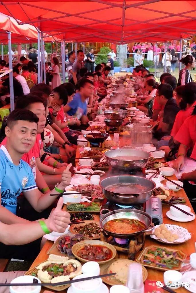 菲戈来凯里踢足球,世界足球先生路易斯菲戈