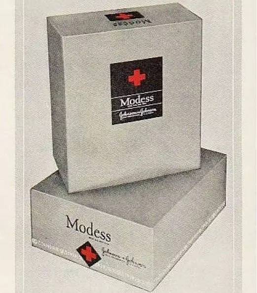 为什么卫生巾广告都是倒蓝水呢,为什么卫生巾广告都用蓝色的液体