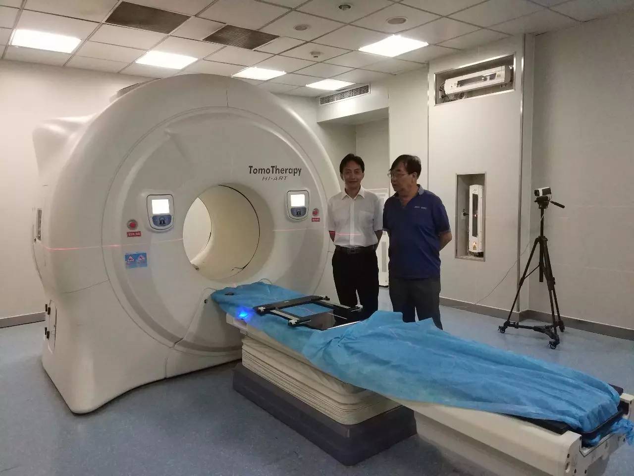 四川省肿瘤医院与甘肃省武威肿瘤医院（甘肃重离子医院）成立了首个引领西部、辐射全国的高层次肿瘤专科联盟