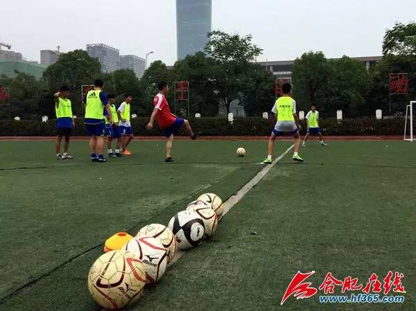 51场不败！这个校园足球队火了！合肥首个踢着足球进清华的队员也是出自他们……