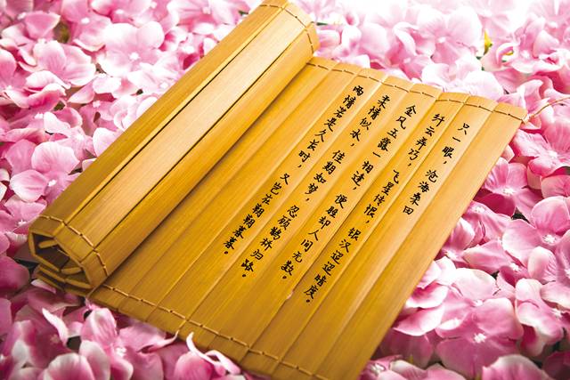 男朋友送你口红100支,男朋友一支口红都不愿意送你