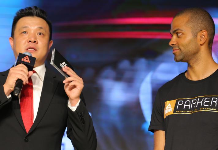 京城狂飙！帕克五代震撼来袭神器在脚看法国跑车驰骋纵横