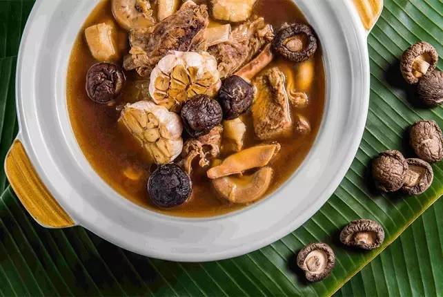 遭“我们是谁”漫画爆袭后，论如何用美食来治愈小确丧？