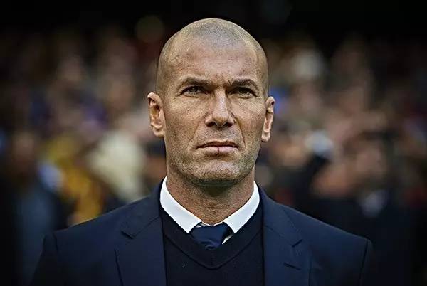 拜仁慕尼黑vs皇家马德里前瞻名单,西甲皇家马德里5-1瓦伦西亚回放