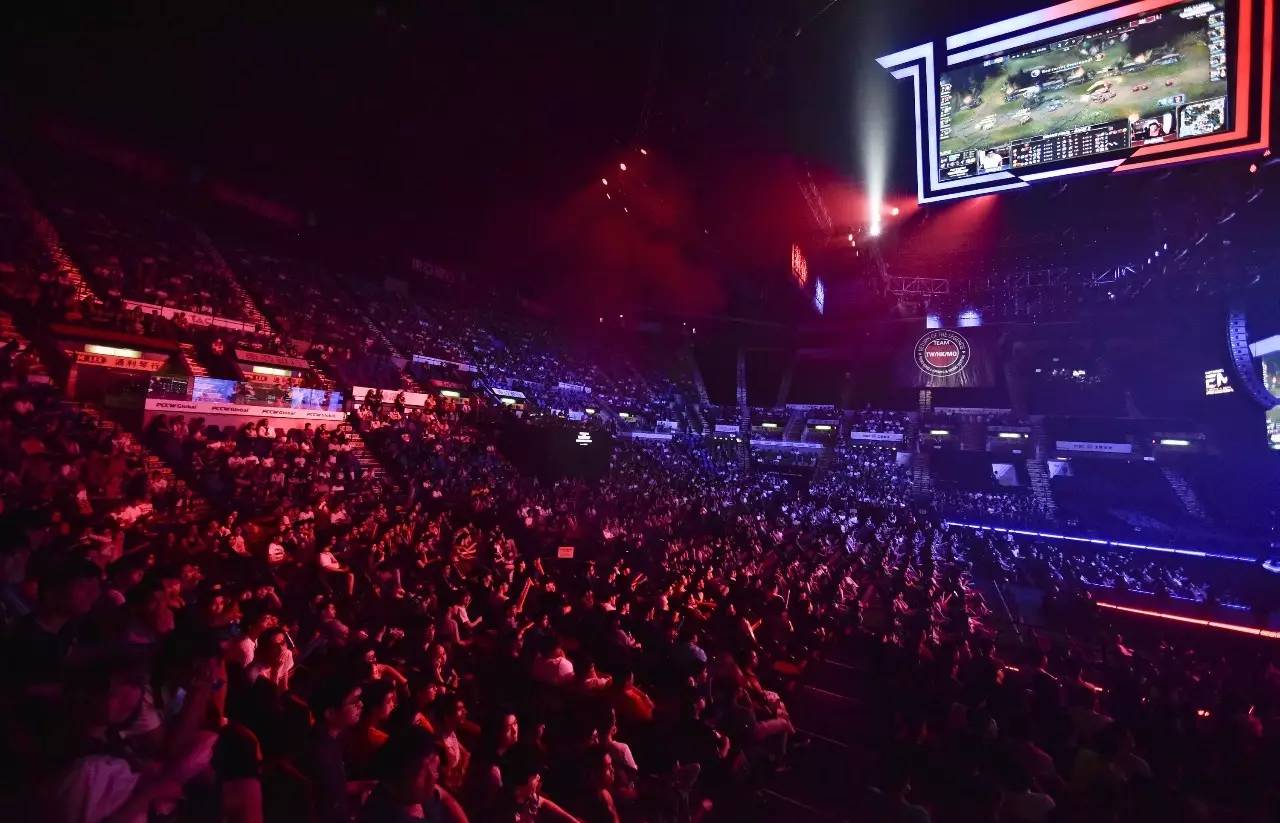 邮轮狼人杀,花5000元去电竞酒店