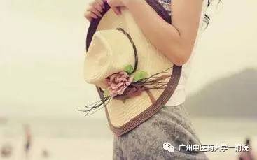 「畅听-中医小讲堂」连续50天没来月经，是否摊上大事？专家请您别紧张！