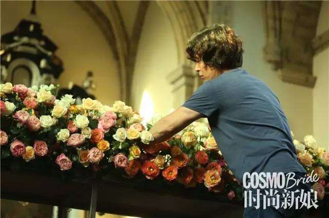 AlexChoi｜这位拿着偶像派人设的韩国大叔玩起花艺，还成了世界杯冠军！