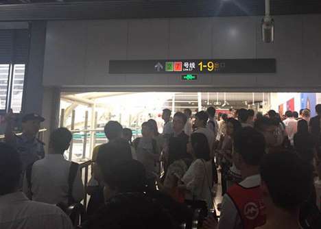 早高峰上海地铁三条线连发故障1号、8号线故障已排除