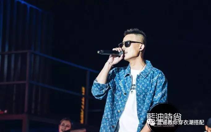 男明星白敬亭扮女装,男明星冬季穿搭白敬亭