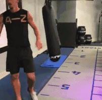 梅西半场一条龙突破送出精彩助攻,梅西首个帽子戏法名宿评价